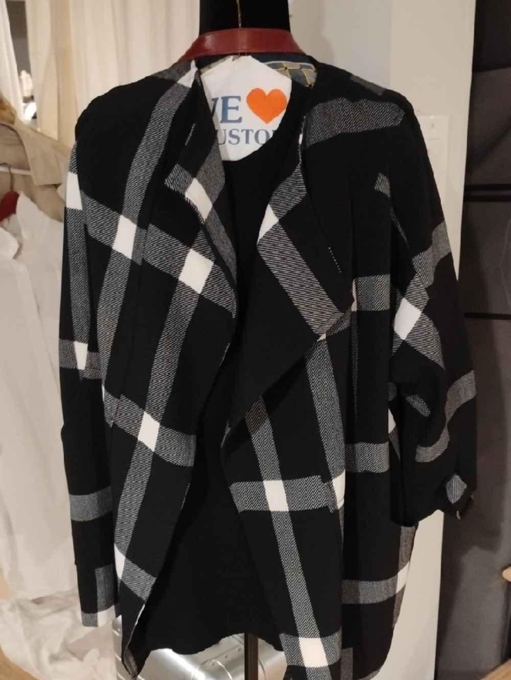 LATTE Black & White Plaid Open-Front Drape Blazer